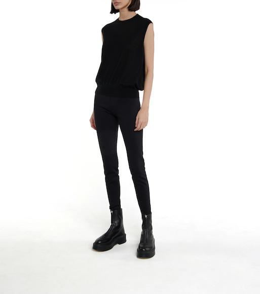 THE ROW Balham Spring Cashmere Sleeveless Sweater In Black
