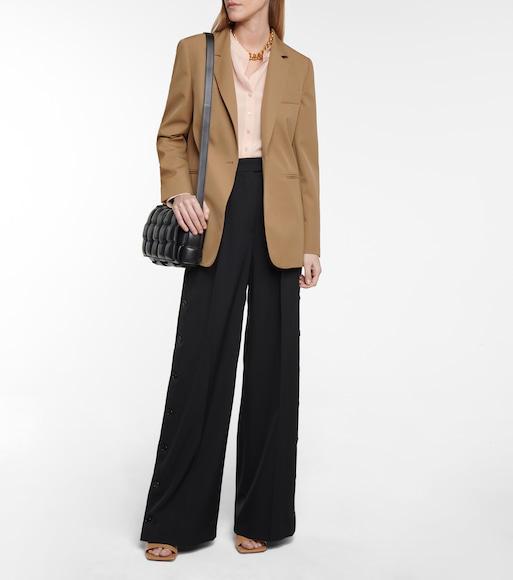 BOTTEGA VENETA Small Cassette In Black