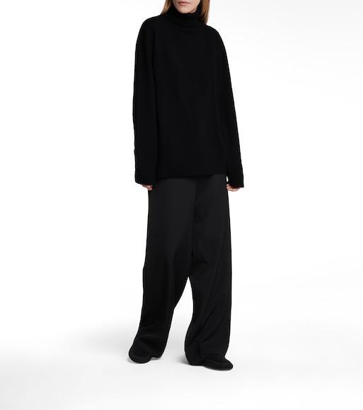 THE ROW Stepny Wool-cashmere Blend Jumper In Black