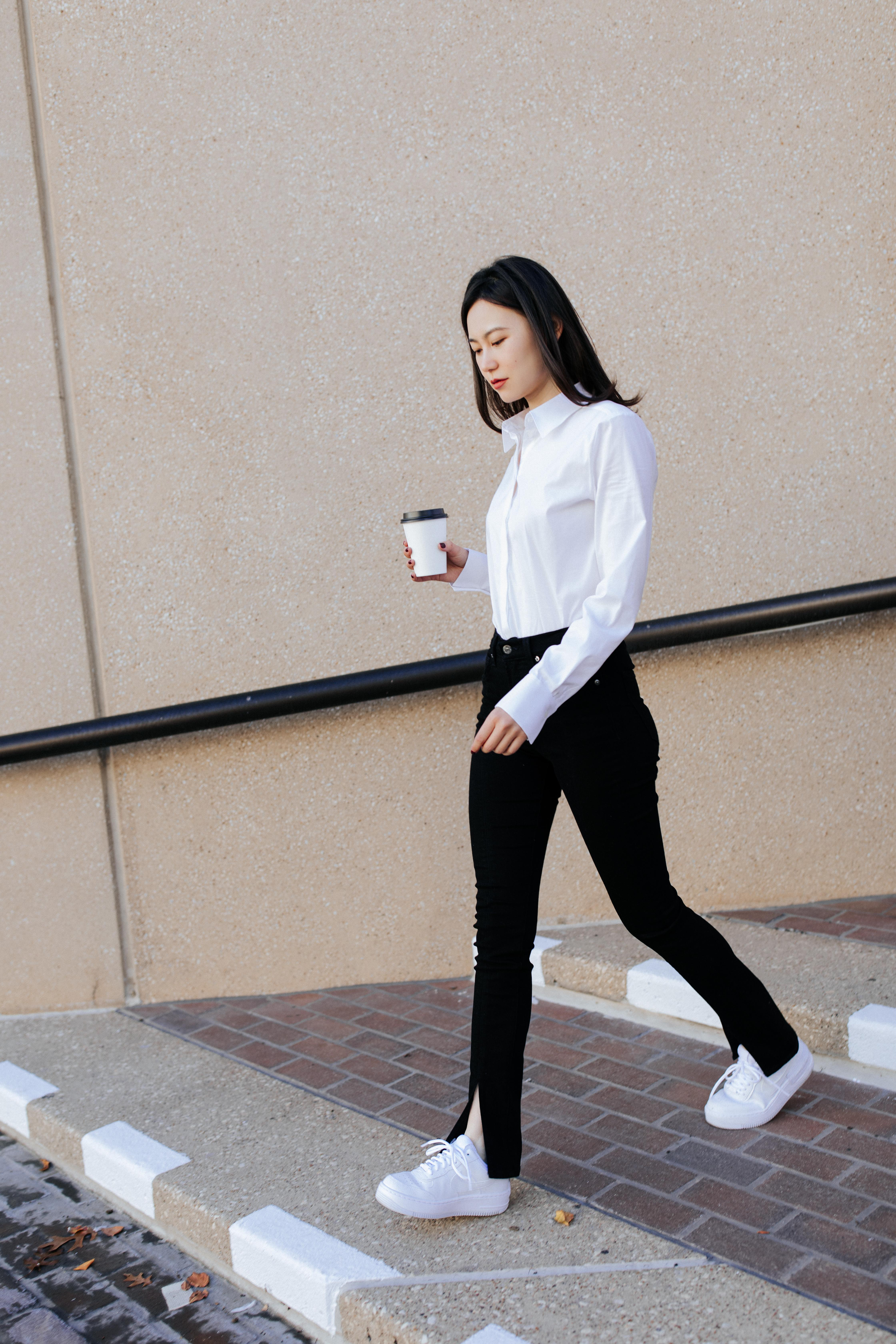 NIKE Wmns Air Force 1 '07 In White