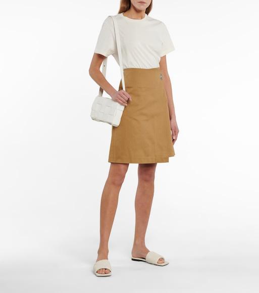 BOTTEGA VENETA Small Intrecciato Leather Cassette Crossbody Bag In 9009 White-gold