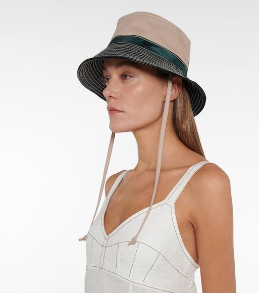 THE ROW Zip Leather Platform Boots In Gray