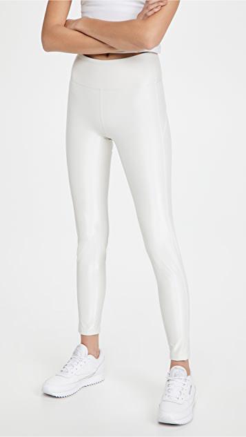 BEYOND YOGA Spacedye Slim Racerback Cropped Tank Top In Cloud White