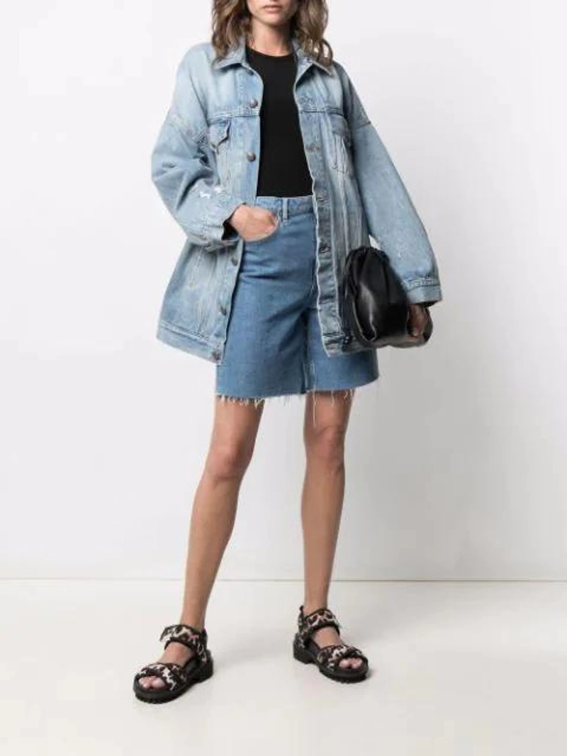 Farfetch's Post | Wearing: R13 Pat Oversized Trucker Jacket In Blue; Goldsign Ribbed Tank Top In Black; 3x1 Claudia Denim Bermuda Shorts In Blau