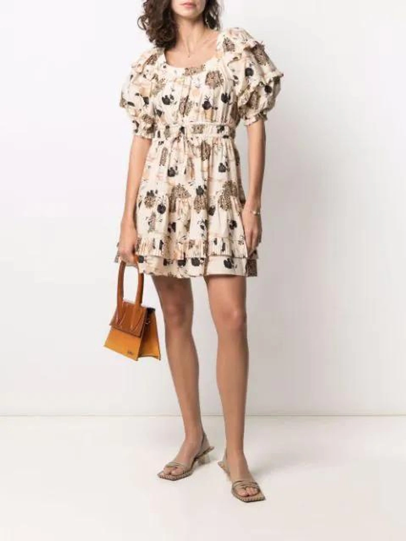 Farfetch's Post | Wearing: Ulla Johnson Naomi Printed Puff-sleeve Cotton Dress In Neutrals; Jacquemus Orange Le Grand Chiquito Leather Tote Bag; Rejina Pyo Gold-plated Baroque Drop Earrings
