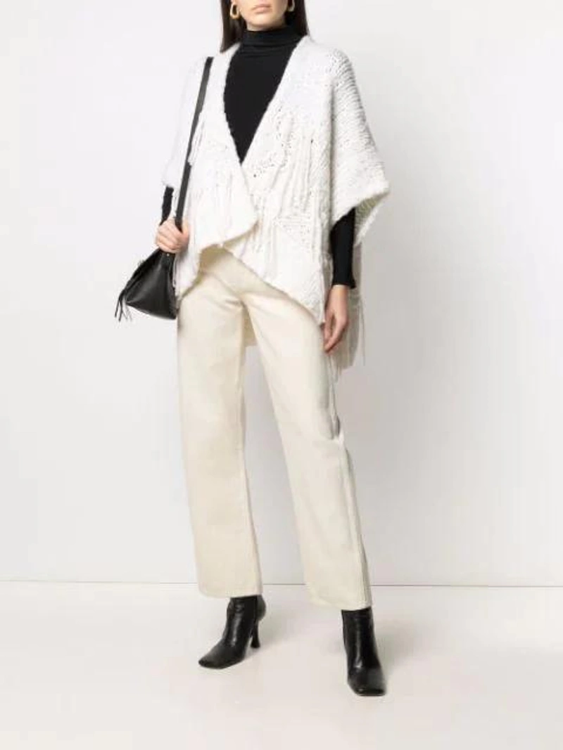 Farfetch's Post | Wearing: Iris Von Arnim Chunky-knit Wool Cardigan In White; Khaite Noelle Cropped High-rise Wide-leg Jeans In White; Goldsign Gerippter Rollkragenpullover In Black