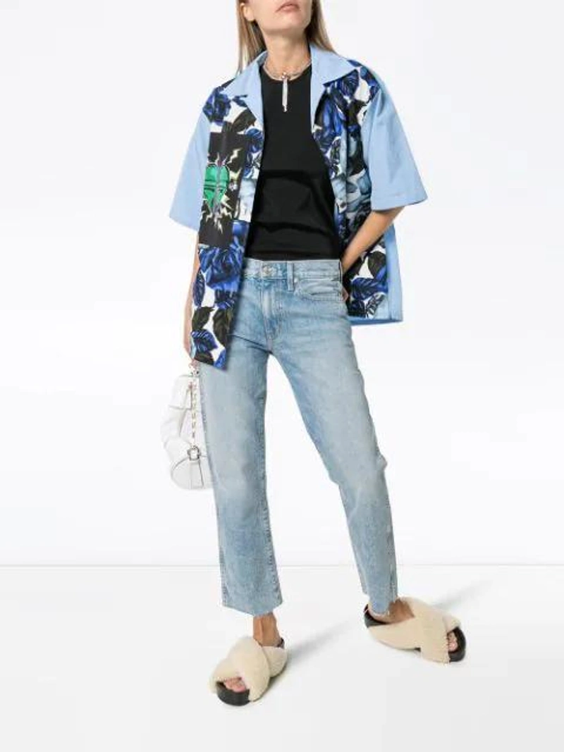 Farfetch's Post | 搭配: Slvrlake Harper Cropped Straight-leg Jeans In Blue；Prada Rose And Heart-print Cotton Shirt In Light Blue；Goldsign Ribbed Tank Top - 黑色 In Black