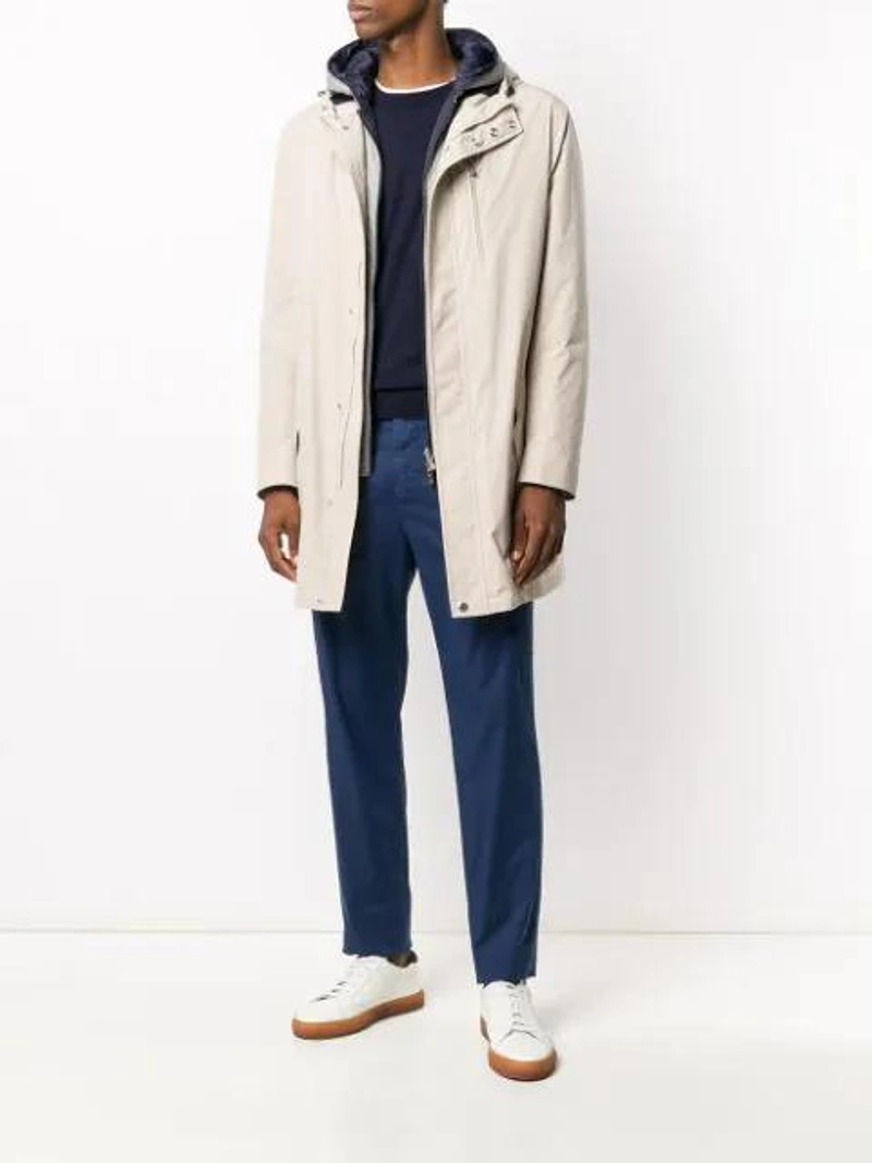 Farfetch's Post | Wearing: Brunello Cucinelli Cashmere Long-sleeve Jumper In Blue; Brunello Cucinelli Slim-fit Cotton-blend Twill Cargo Trousers In Blue; Brunello Cucinelli Classic Crewneck T In White