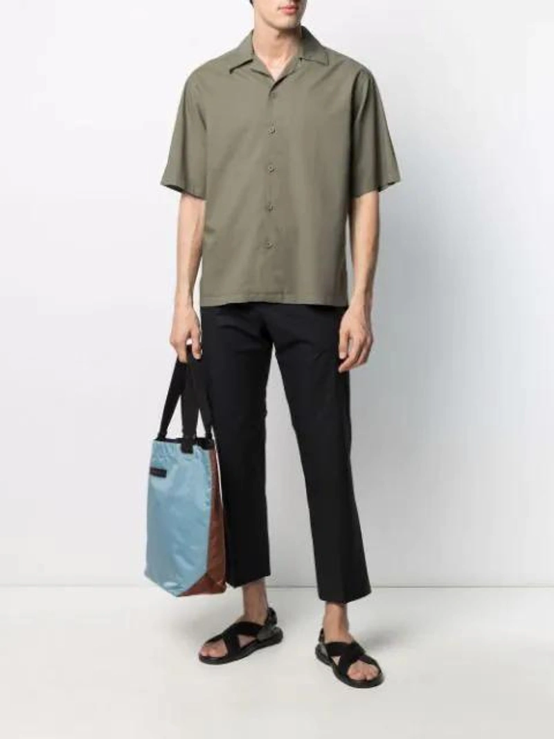 Farfetch's Post | 搭配: Costumein 短袖衬衫 In Green；Costumein Slim-cut Tailored Trousers In Black；Marni Two-tone Tote Bag In Brown