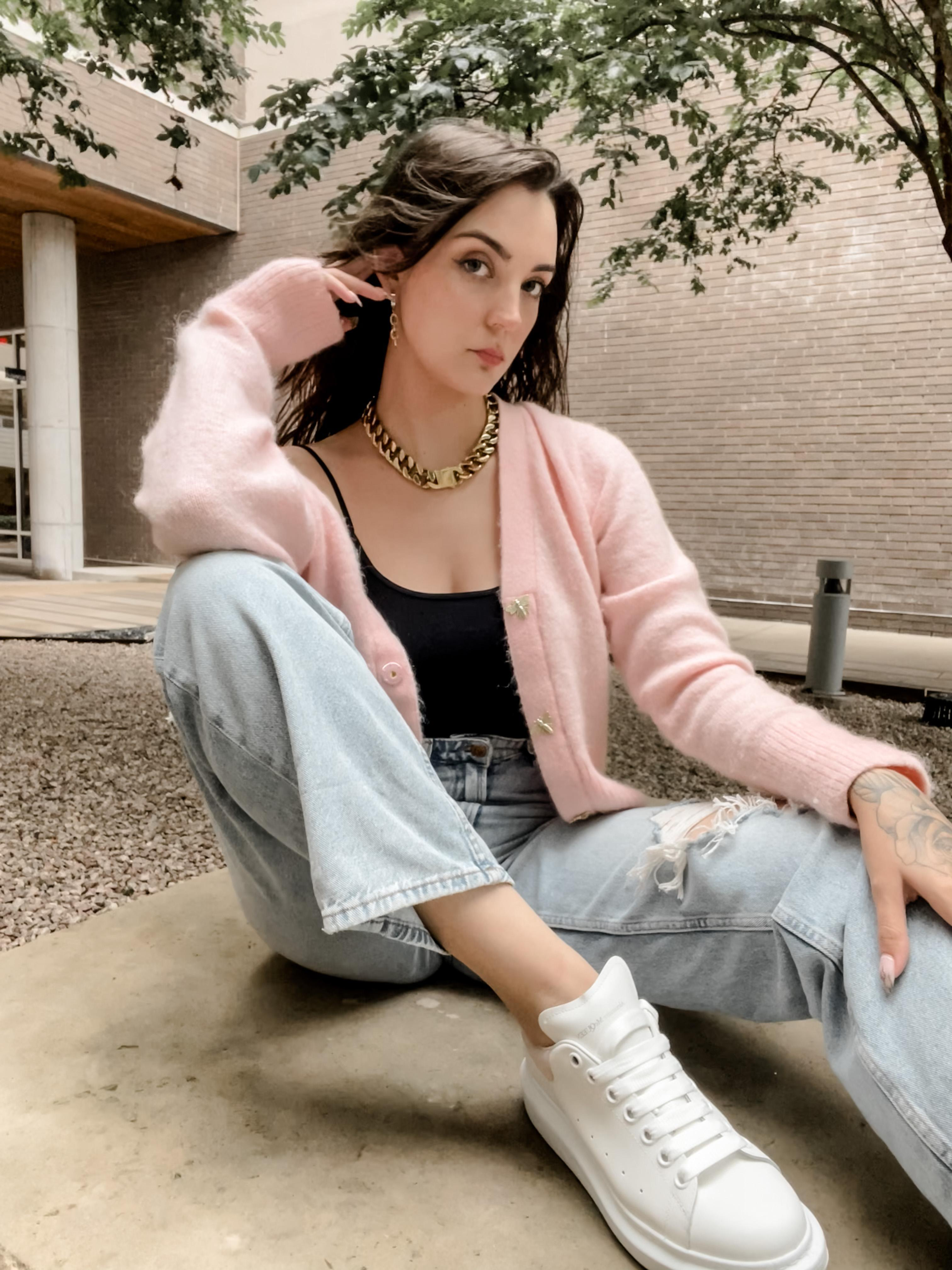 ALEXANDER MCQUEEN Alexander Mc Queen White And Black Oversized Sneakers In Neutral