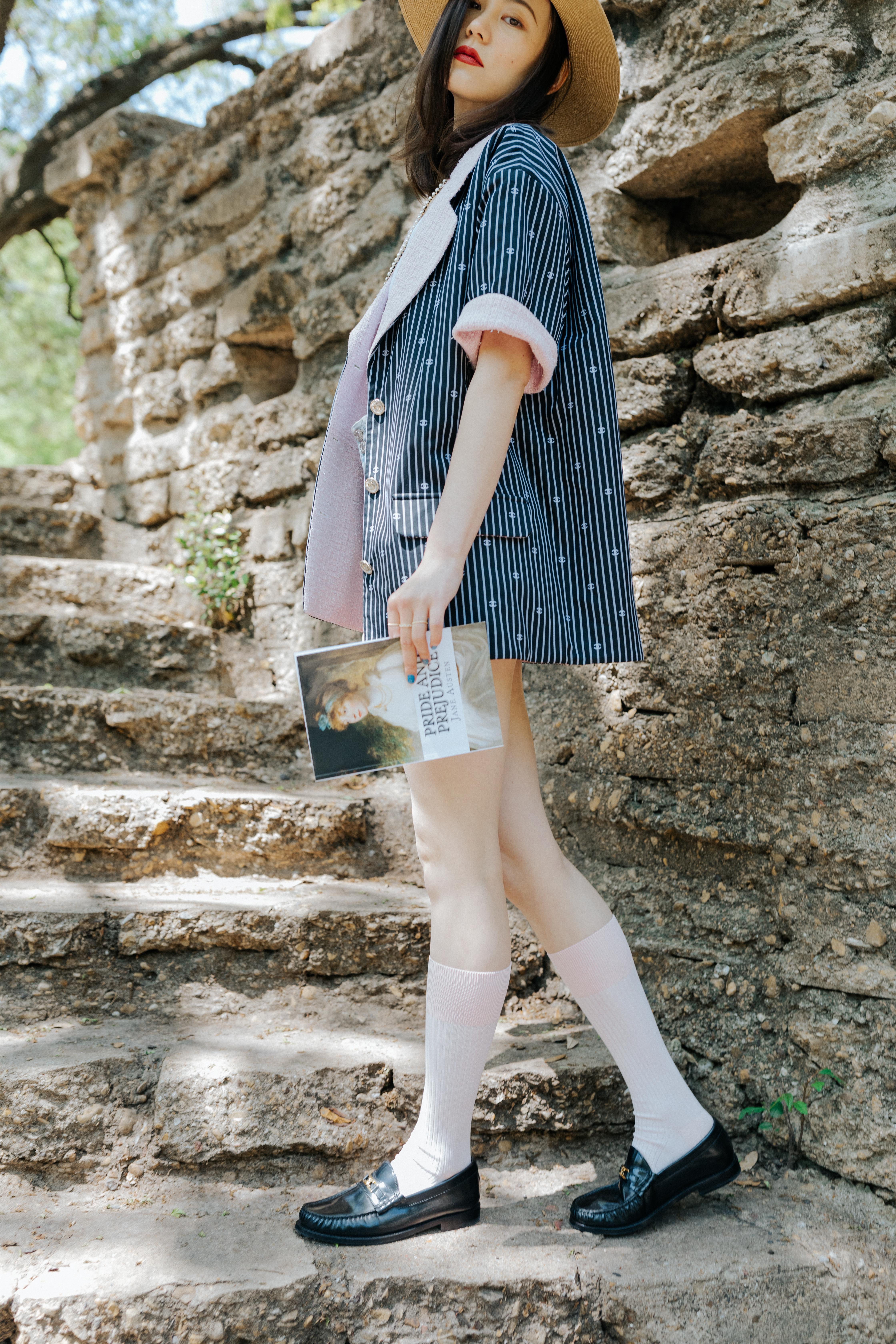 GUCCI Alba Embellished Woven Lamé Boater In Gold