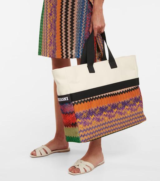 SAINT LAURENT Tribute Nu Pieds Metallic-leather Slides In Platino