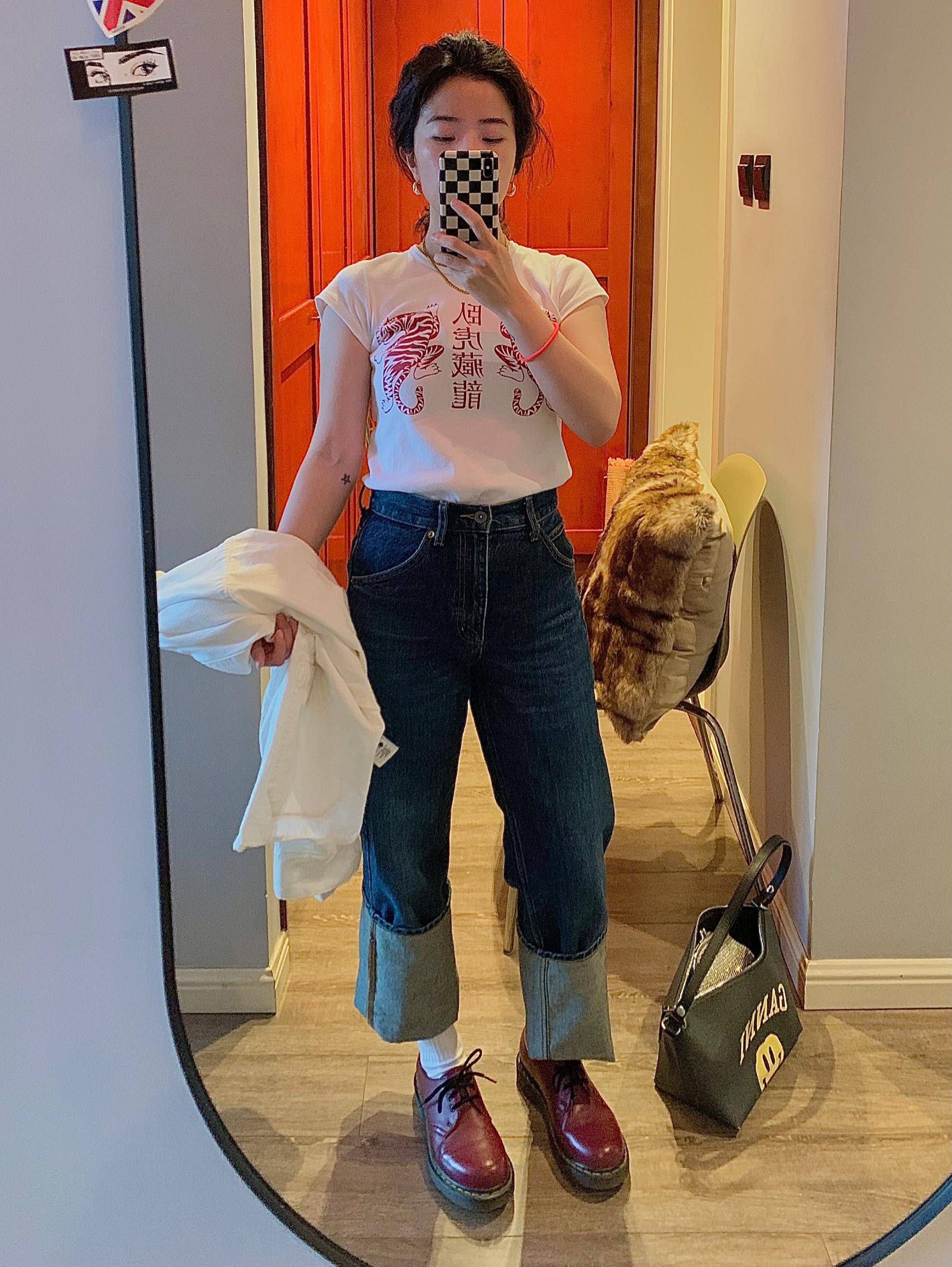 DR. MARTENS Anfibi Stringati 1460 Red Smooth