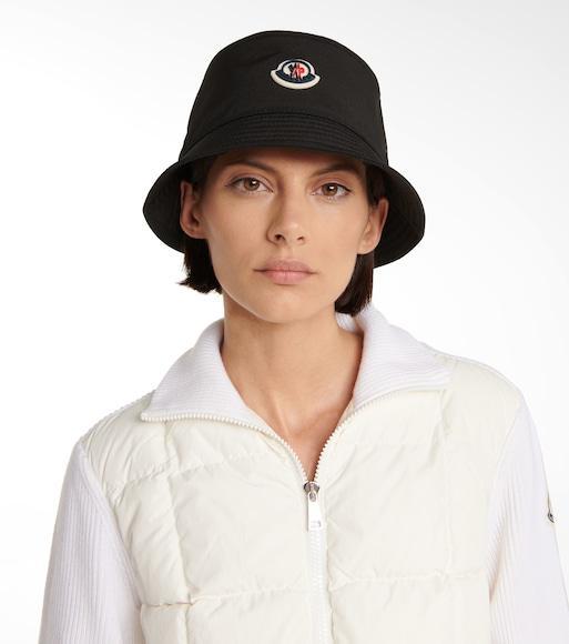 ALEXANDER MCQUEEN Alexander Mc Queen White And Black Oversized Sneakers In Neutral