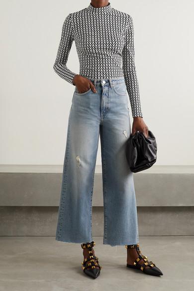 VALENTINO GARAVANI Rockstud Detail Pointed Toe Pumps In Black