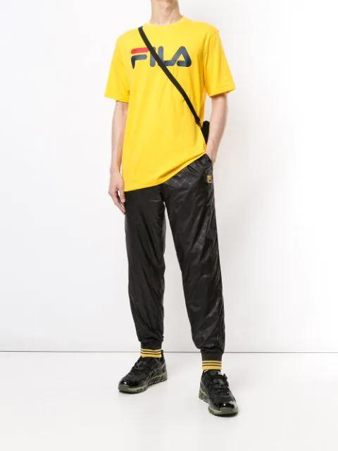 GUCCI Ribbed Black Beanie With Striking Greenaccent