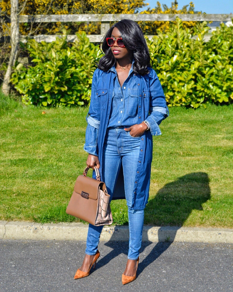 awynterstyle's Posts | Wearing: Levi's Mile High Super Skinny Jeans In Shut The Front Door; Prada Suede Pointed-toe 45mm Pump, Pallisandro