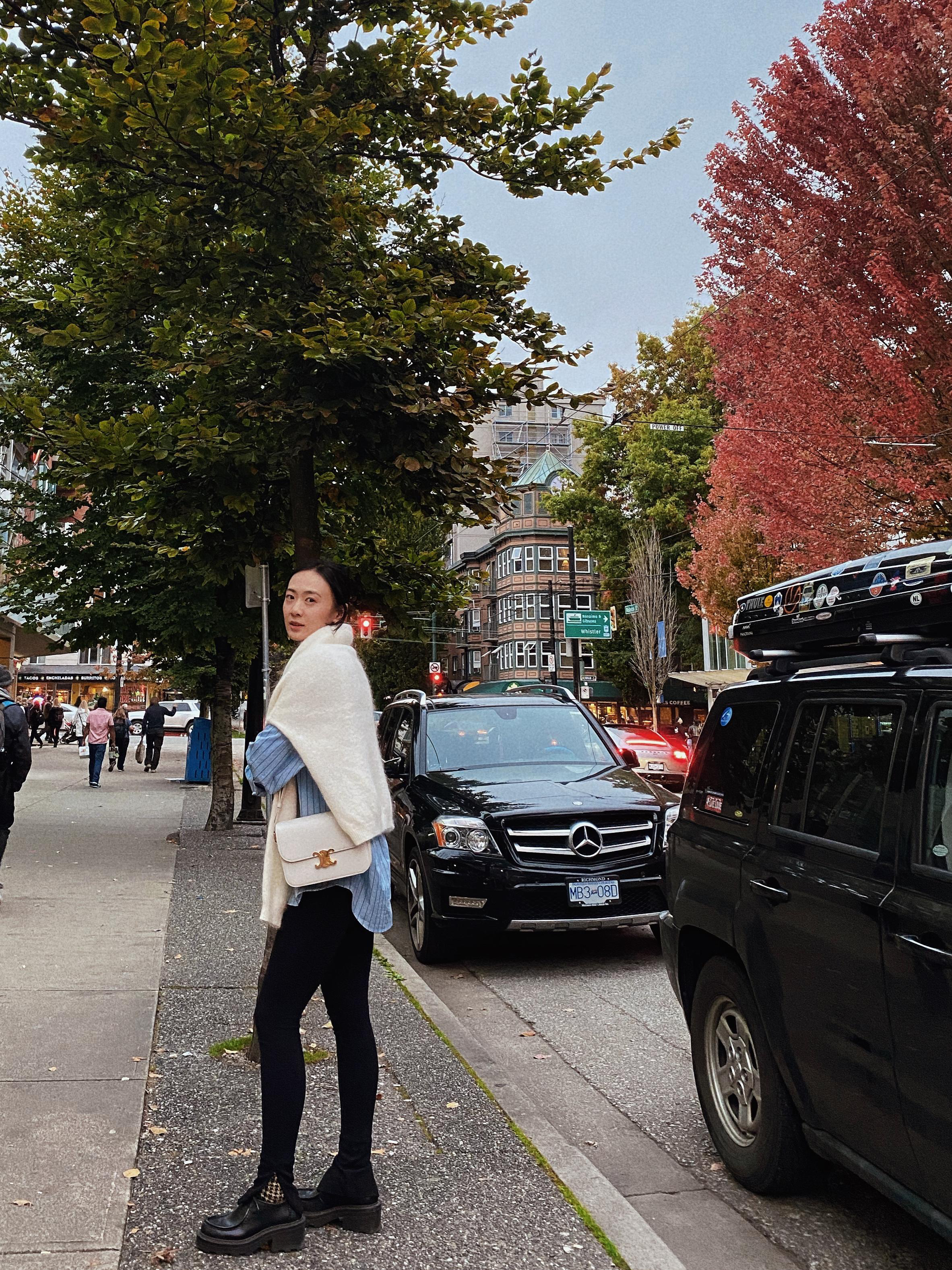 TOTÊME High-rise Ribbed-trim Stretch-knit Leggings In Black