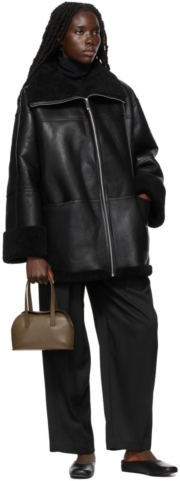 TOTÊME Womens Toteme Signature Relaxed-fit Shearling Jacket In Black