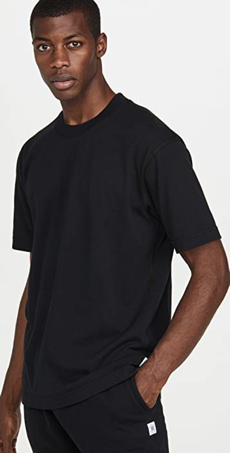 shopbop.com's Posts | 搭配: Reigning Champ Short Sleeve T-shirt In Black；Reigning Champ Terry Slim Sweatpants In Navy；Apl Athletic Propulsion Labs Techloom Breeze Running Sneakers In Black