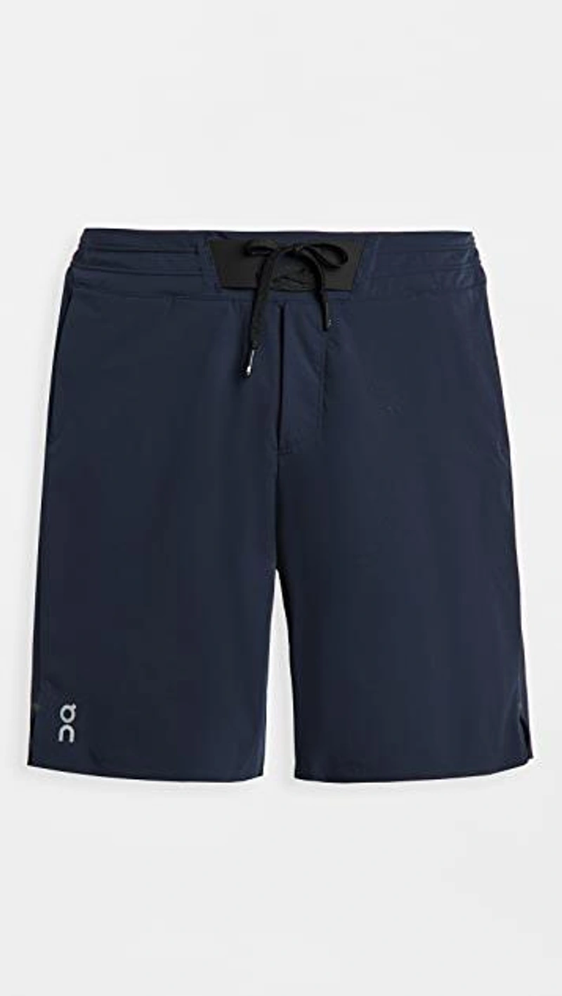 shopbop.com's Posts | 搭配: On Hybrid 2.0 2-in-1 Straight-leg Stretch-shell Drawstring Shorts In Navy；On 海军蓝 Trail Breaker 半拉链套头衫 In Navy/ Black；Master-piece Time Backpack In Navy