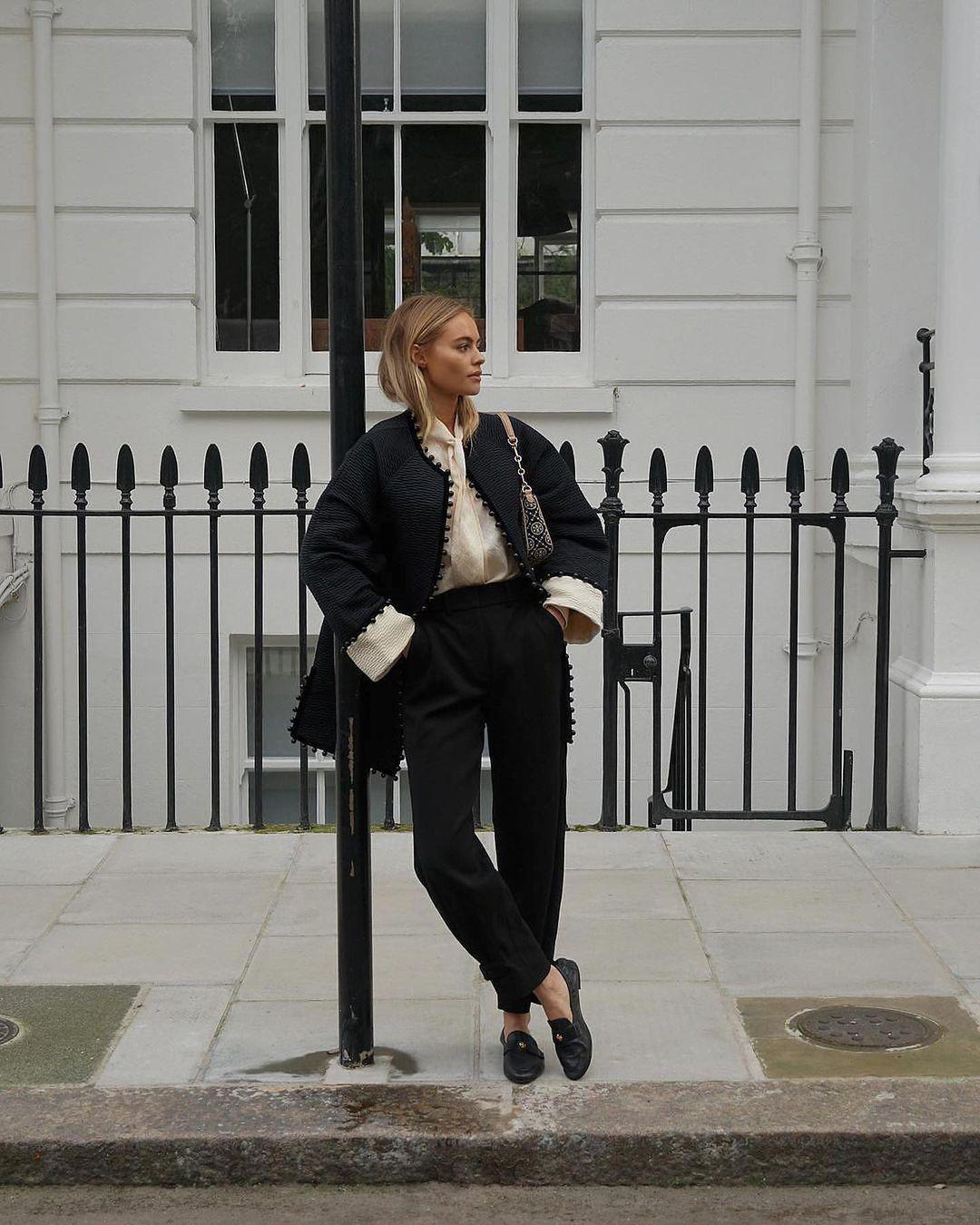 TORY BURCH Embellished Leather Loafers In Black