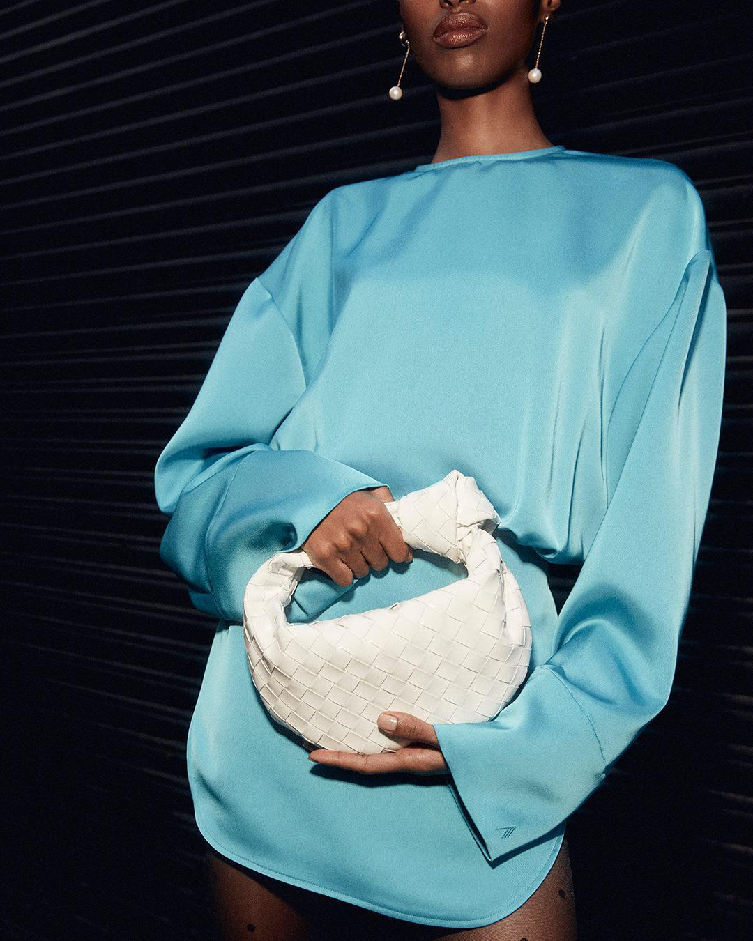 BOTTEGA VENETA Womens Chalk Mini Jodie Intrecciato Leather Top-handle Bag In White