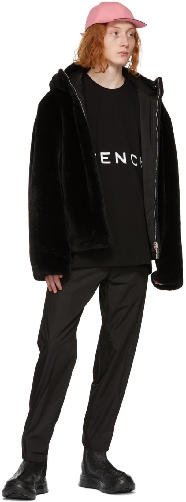 GIVENCHY 4g Logo Print T-shirt In Black