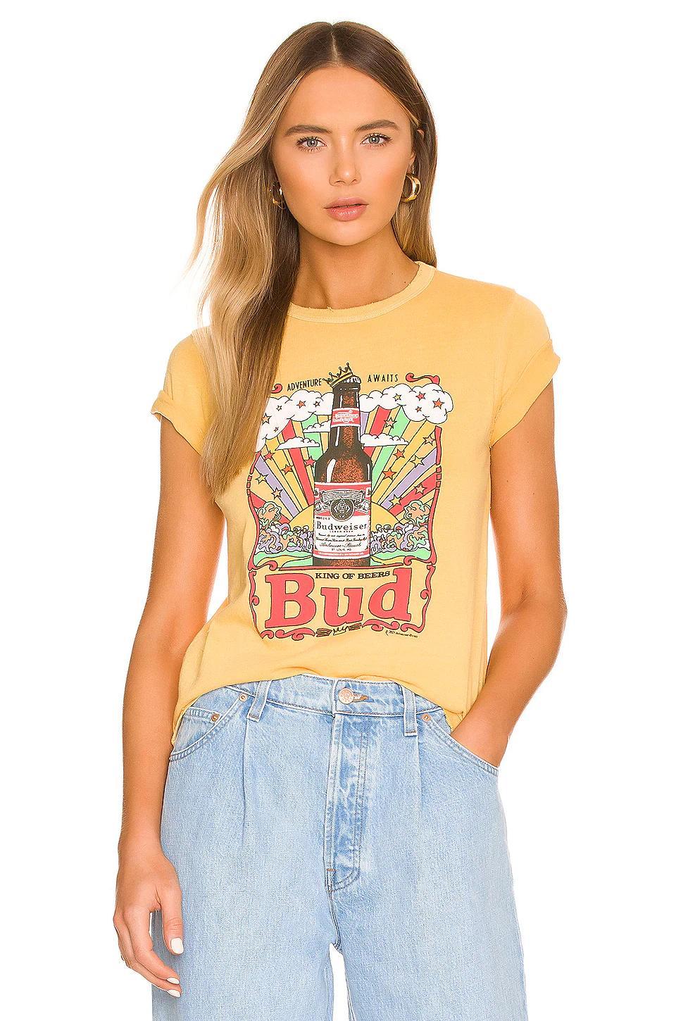 JUNK FOOD King Of Beers Tee In Yellow