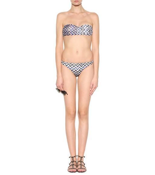 VALENTINO GARAVANI Rockstud Ankle-strap Flat Sandals In Black