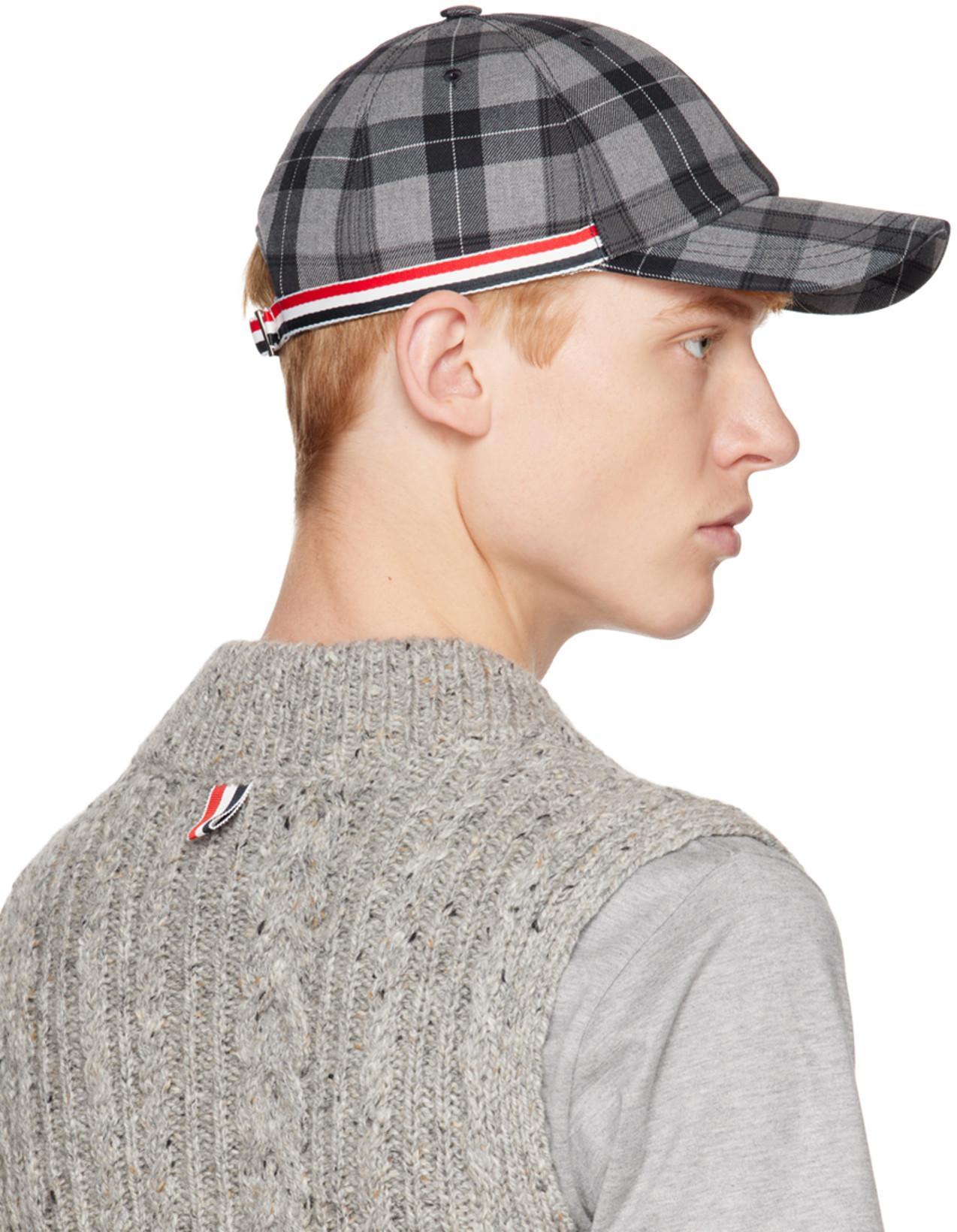 THOM BROWNE T-shirt With Application In Grey