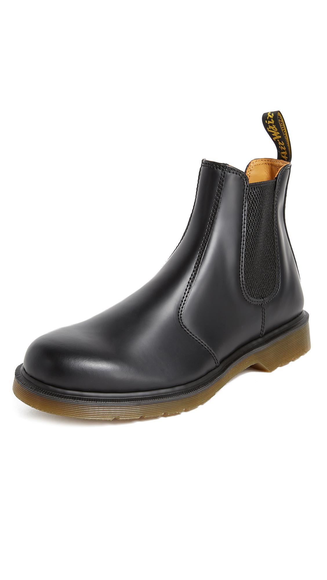 DR. MARTENS 2976 Chelsea Boot In Black