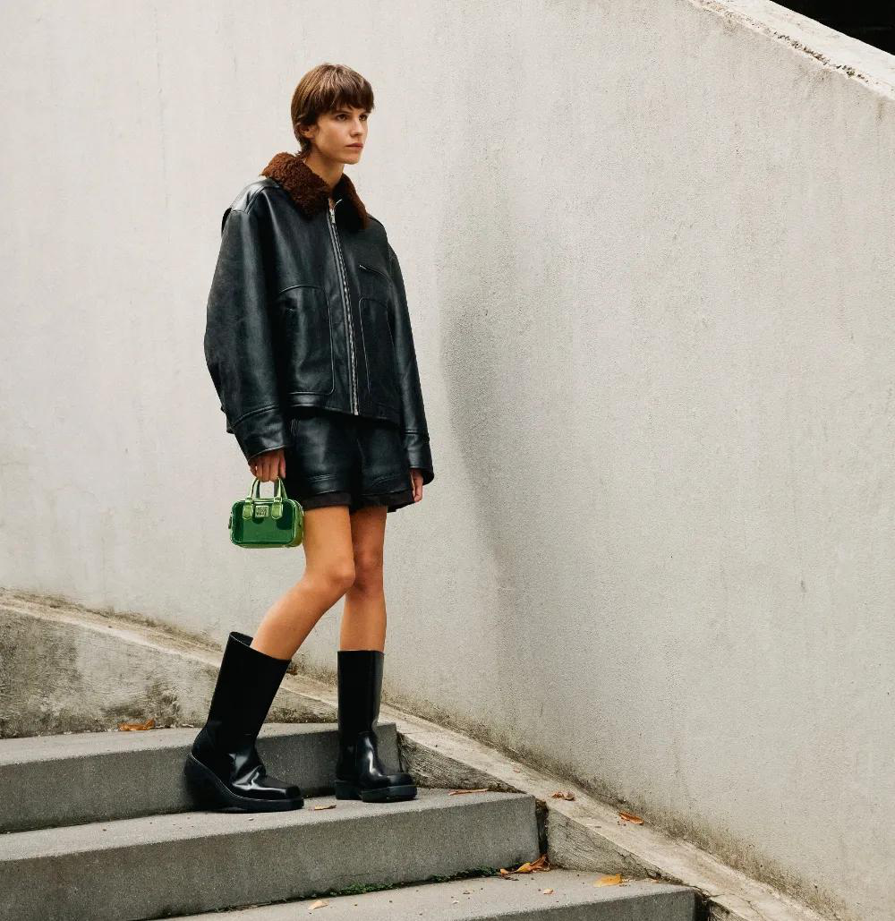 ALEXANDER MCQUEEN Borsa A Secchiello The Bow In Pelle Nera Donna In Black