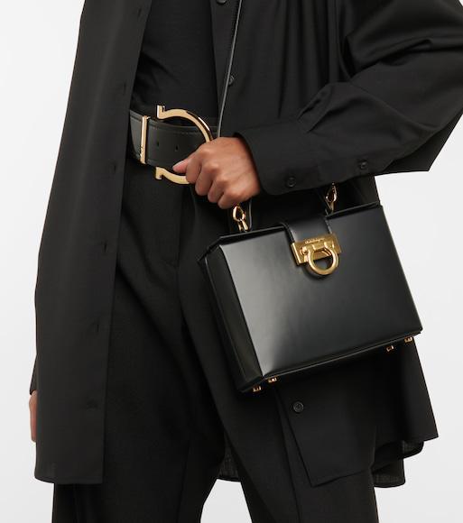 THE ROW Square Toe Smooth Calfskin Leather Pumps In Black