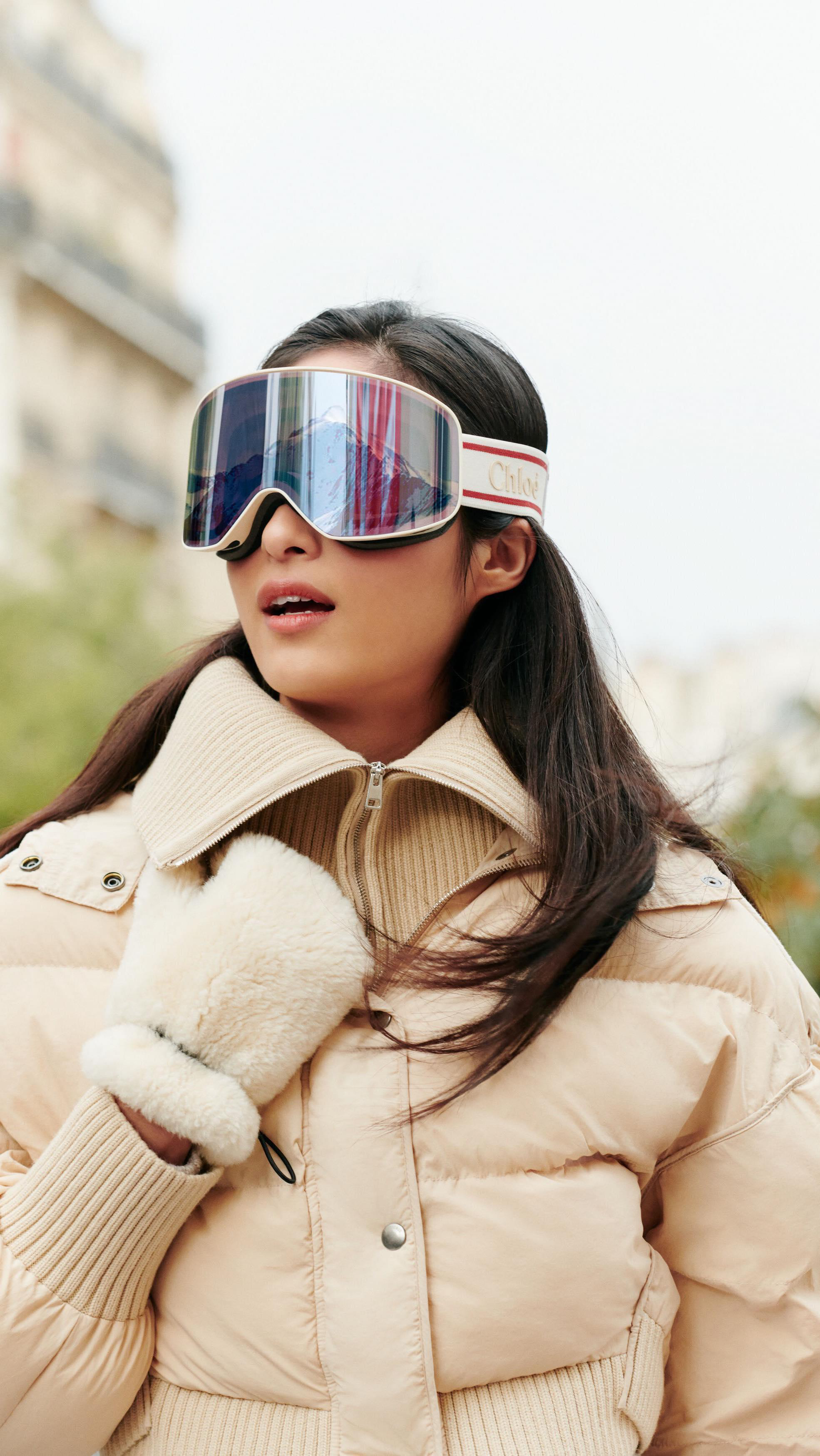 CHLOÉ Logo Injection Plastic Ski Goggles  In White