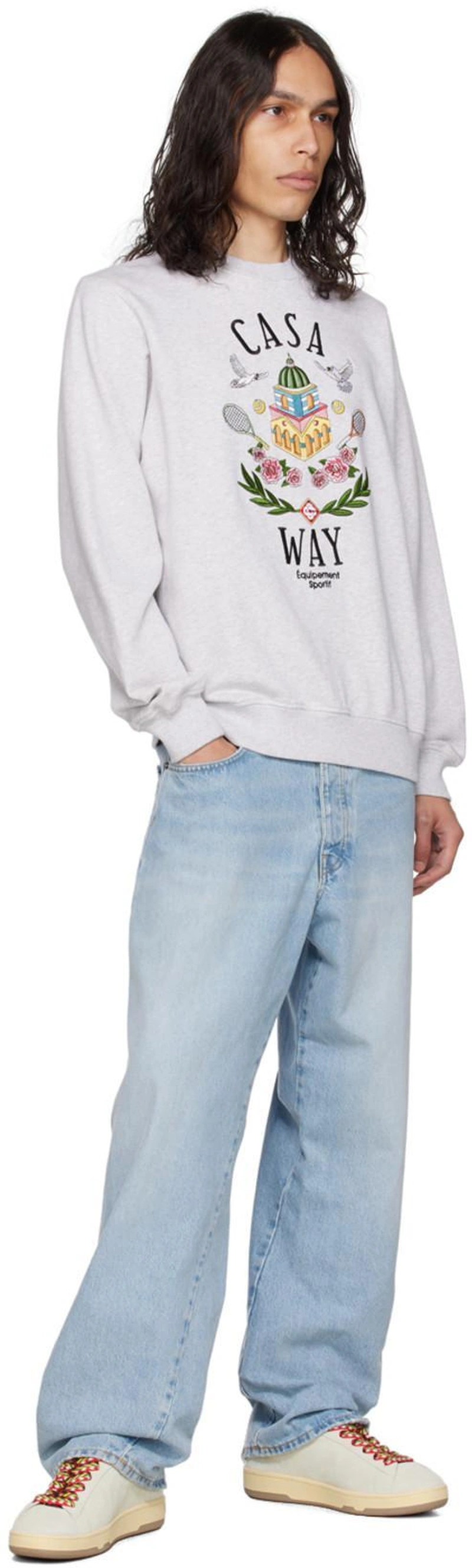 SSENSE's Post | 搭配: Casablanca Casa Way 刺绣卫衣 In Light Grey；Lanvin Curb Lite Low-top Sneakers In Animal Print；Sunflower Blue Twist Jeans In Vintage Blue