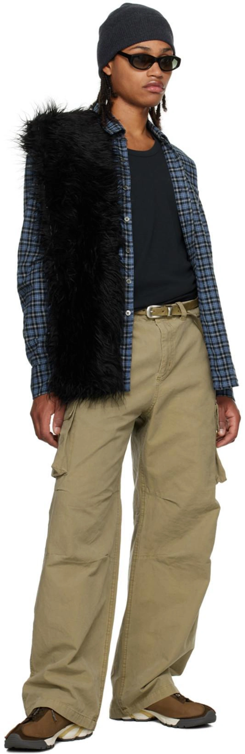 SSENSE's Post | 搭配: Entire Studios Black Rib Tank Top In Tar；Our Legacy Black Floss Scarf；Our Legacy Black Unwound Sunglasses In Infinite Black