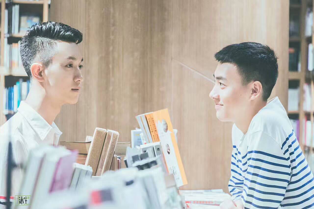 THOM BROWNE Classic Button-down Shirt In White