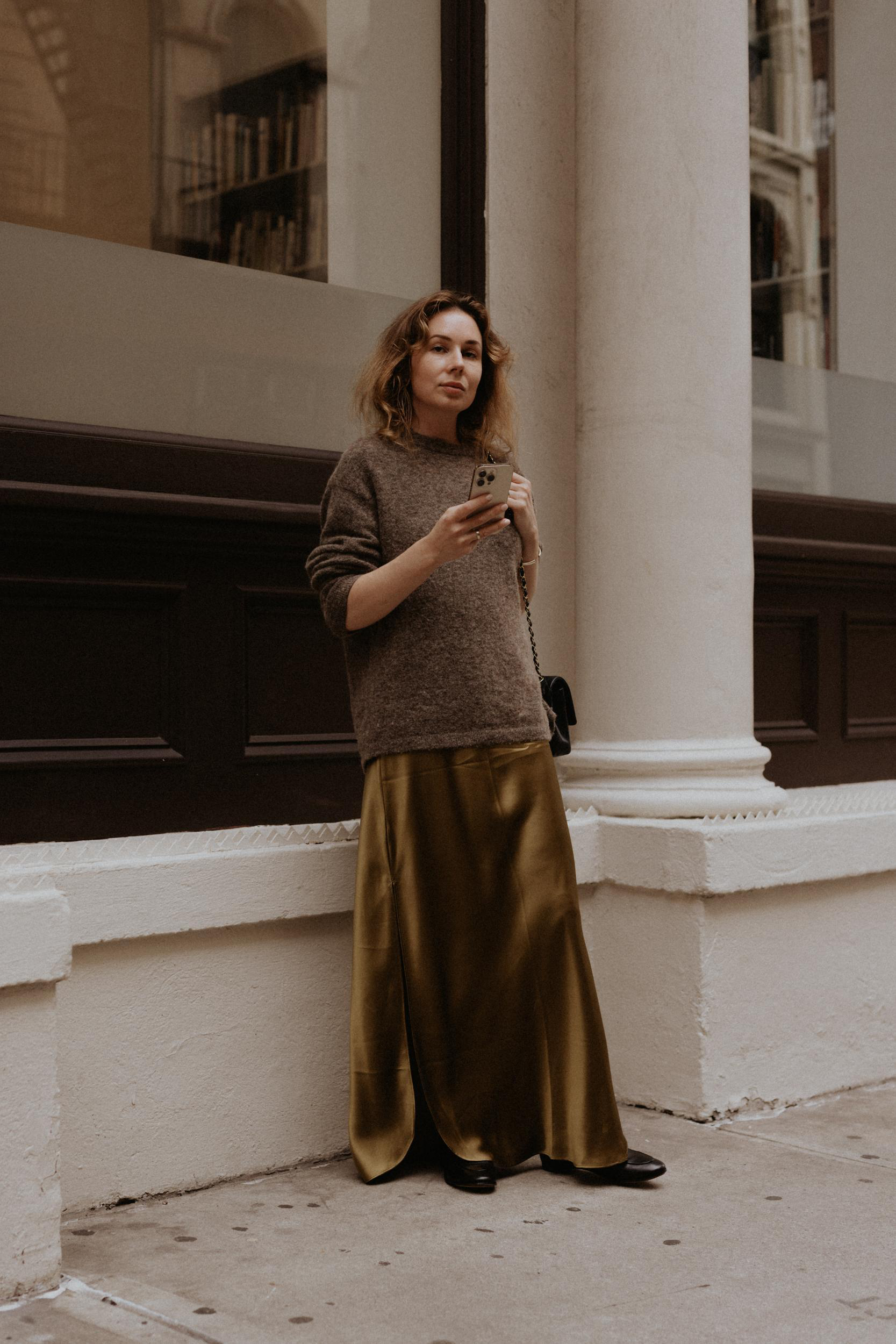 GUCCI Women Black Calf Leather Moc Stitching Signature Horsebit Detail Almond Toe Slip-on Style Bran