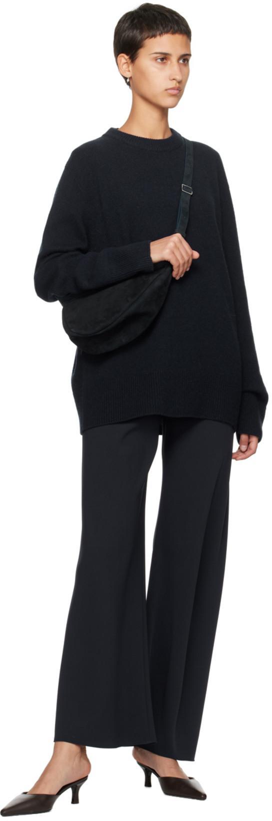 THE ROW Small Slouchy Banana Grain Leather Bag In Black