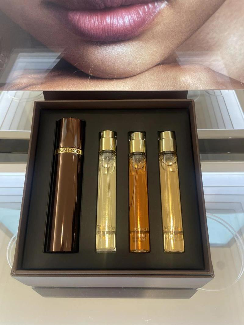 TOM FORD 4-pc. Private Blend Woods Fragrance Collection Gift Set In No Color