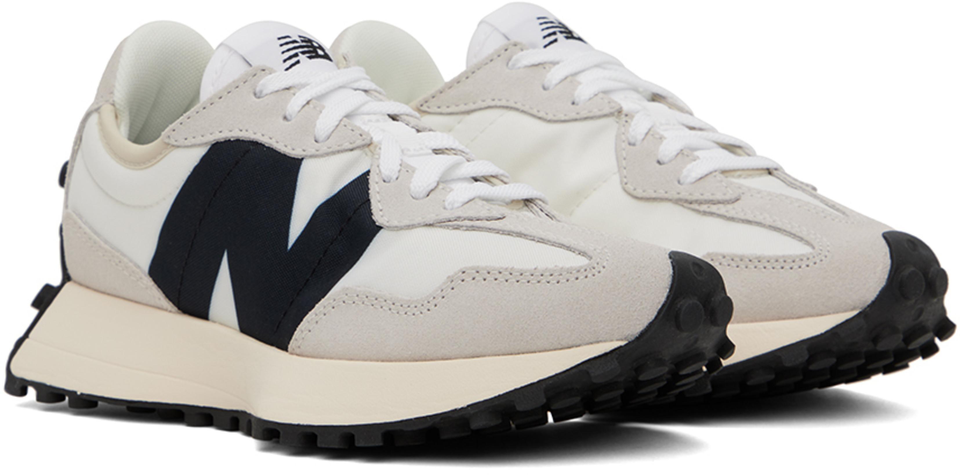 NEW BALANCE Contemporary Low Top Sneakers With Contrast Panel In White