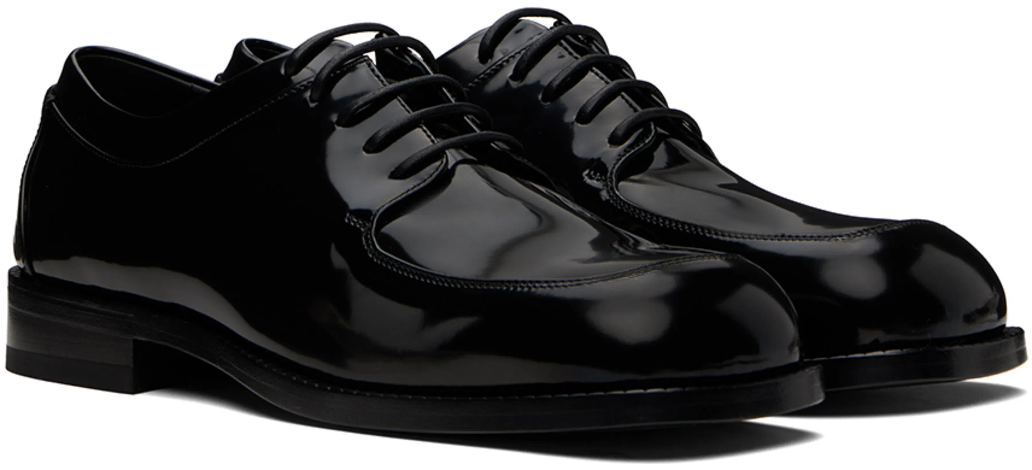 FERRAGAMO Black Leather Dinamic Lace-up Shoes