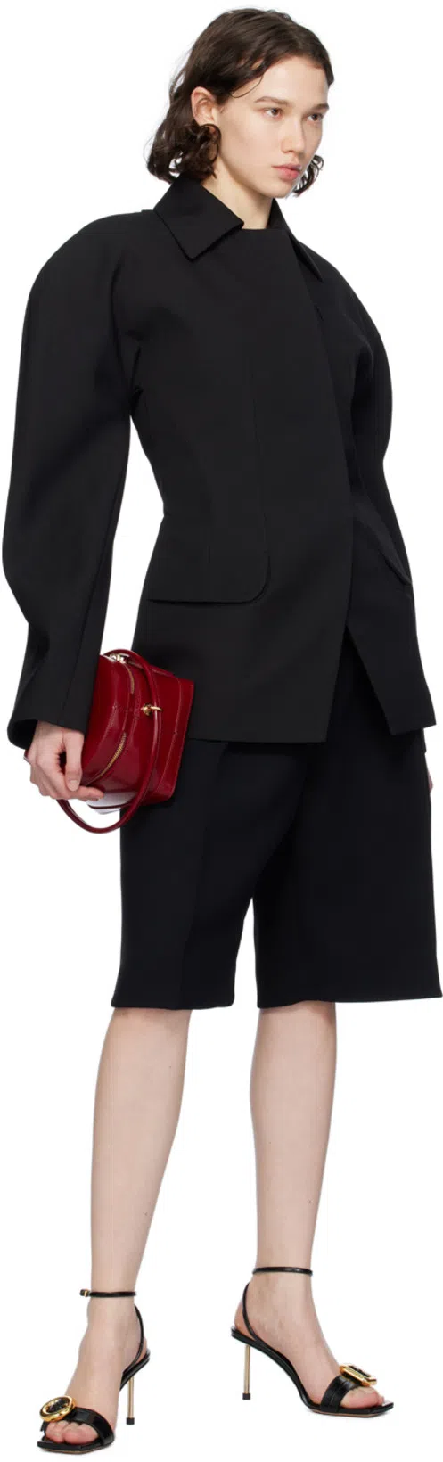 JACQUEMUS Bermuda Pleated Shorts In Black