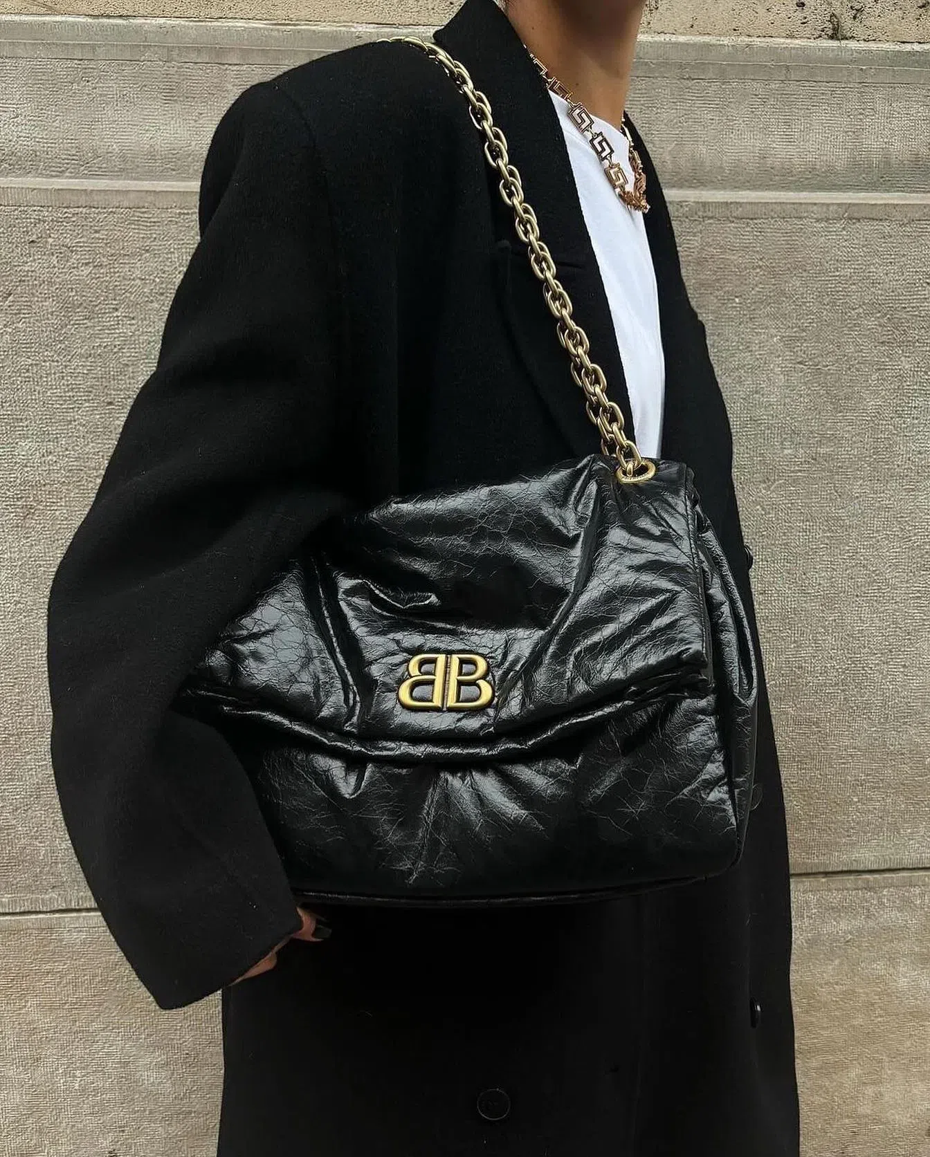 BALENCIAGA Medium Monaco Chain-strap Shoulder Bag In Black