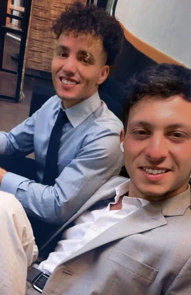 FERRAGAMO Reversible Leather Belt In Black