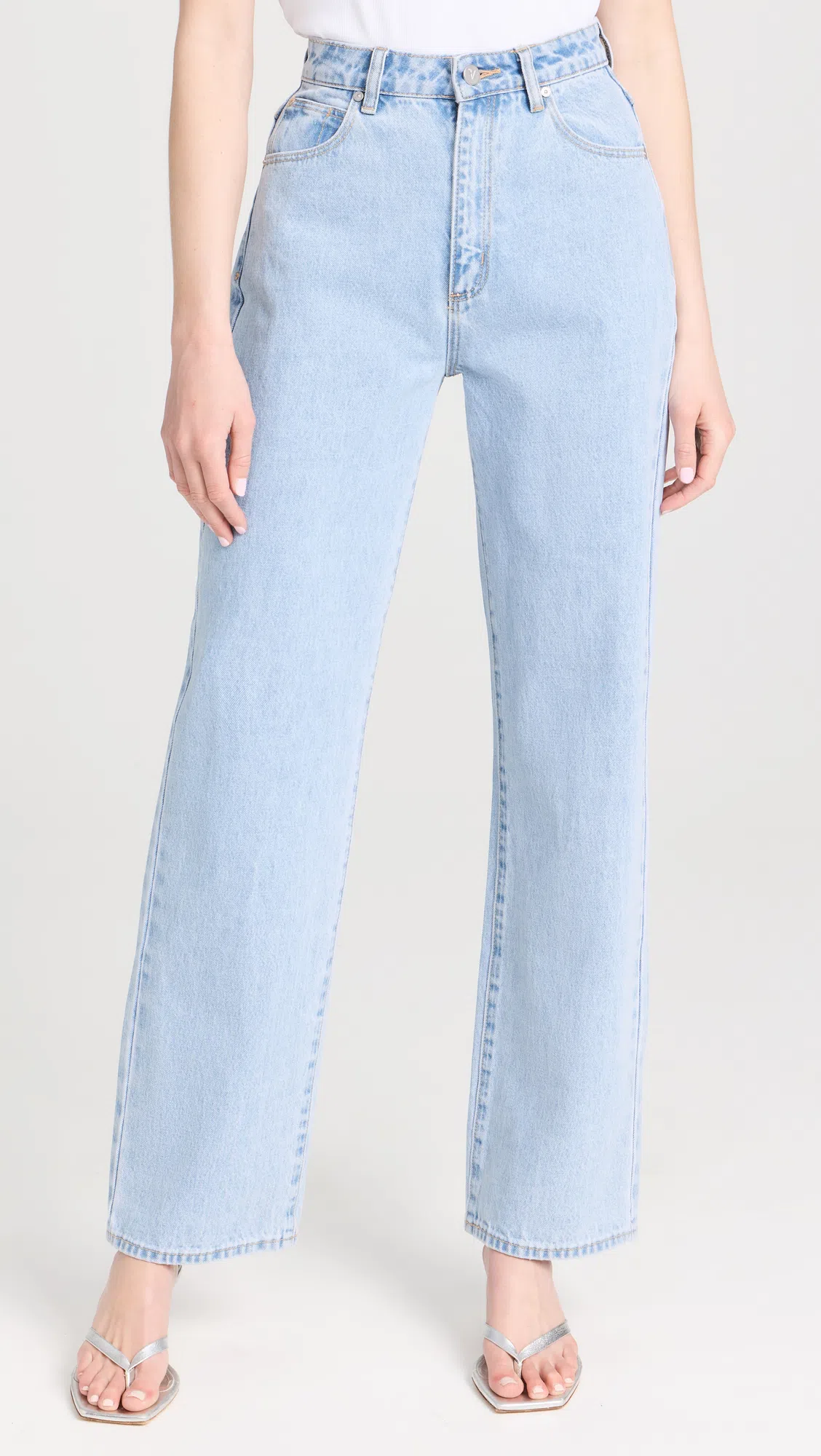 AGOLDE Low Curve Fray Rigid Mid-rise Barrel-leg Jeans In Light Wash