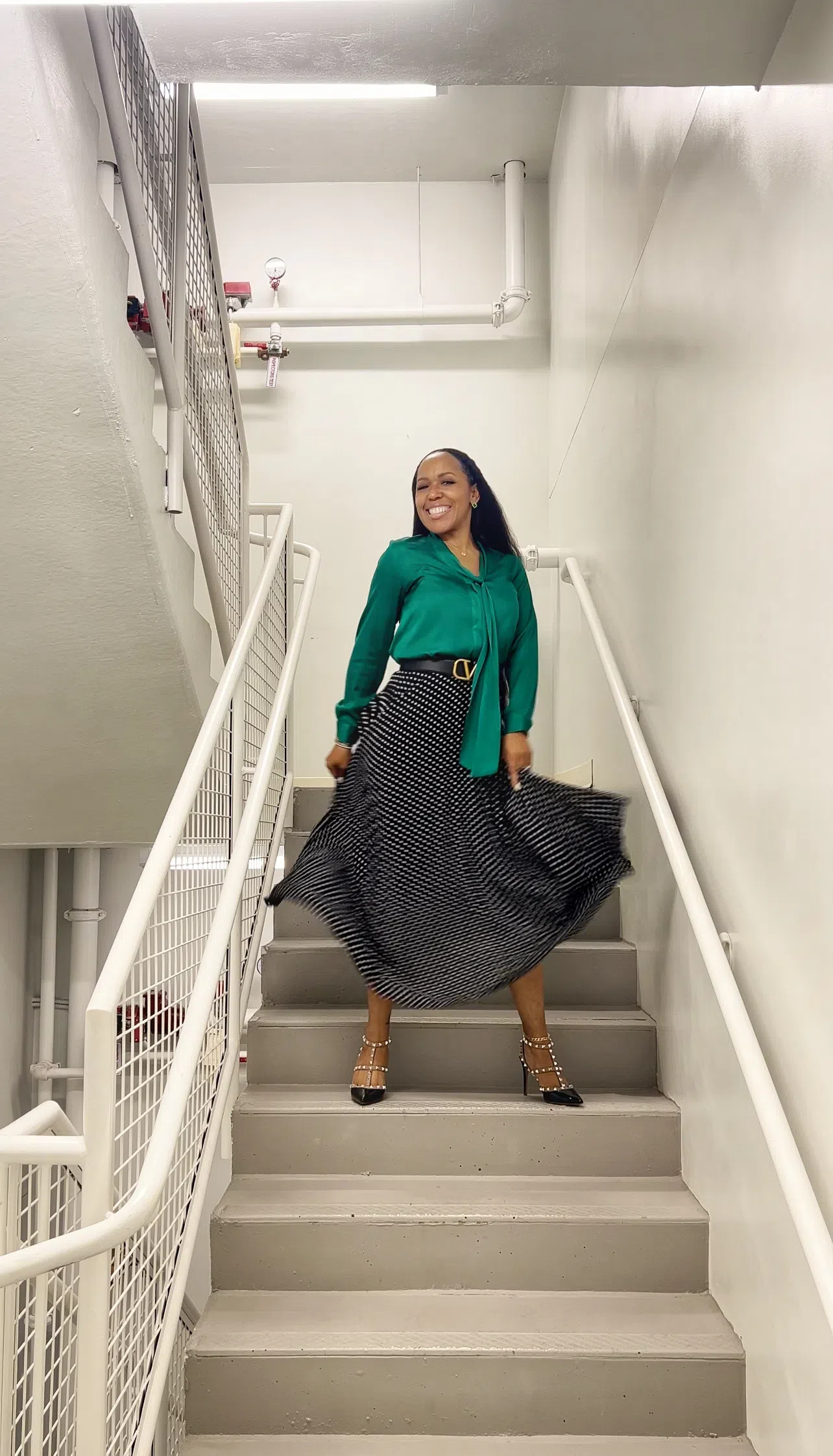 VALENTINO GARAVANI Valentino Rockstud Caged 100 Patent Pump In Black