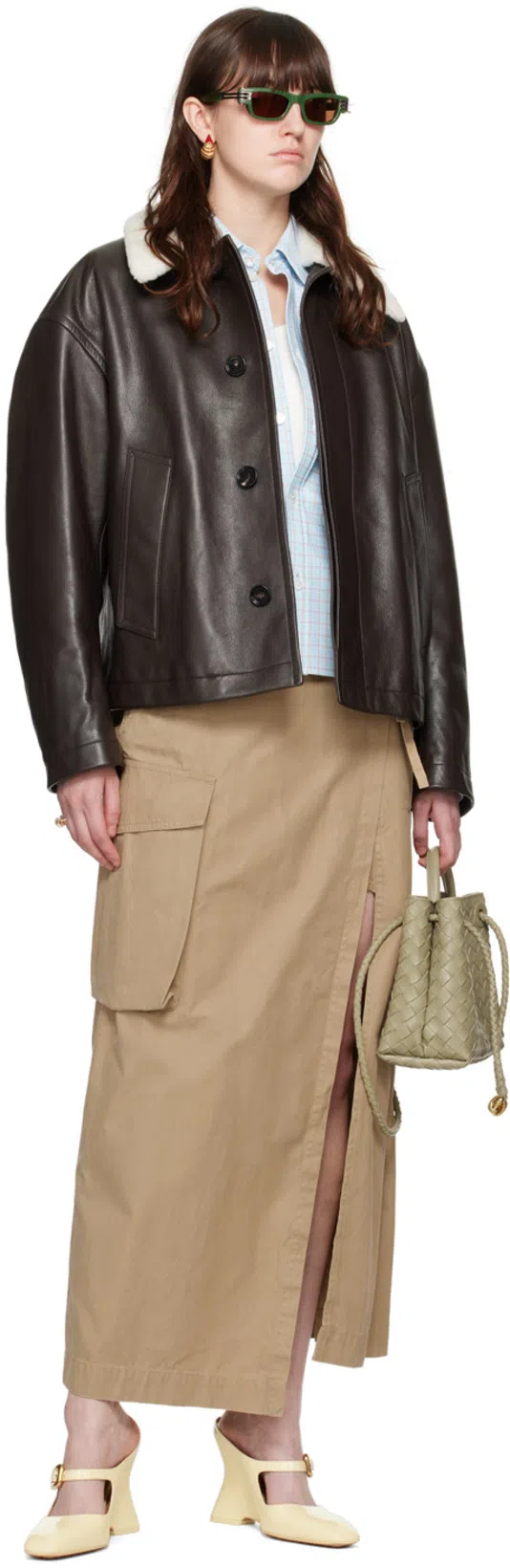 BOTTEGA VENETA Small Andiamo Leather Top Handle Bag In Travertine