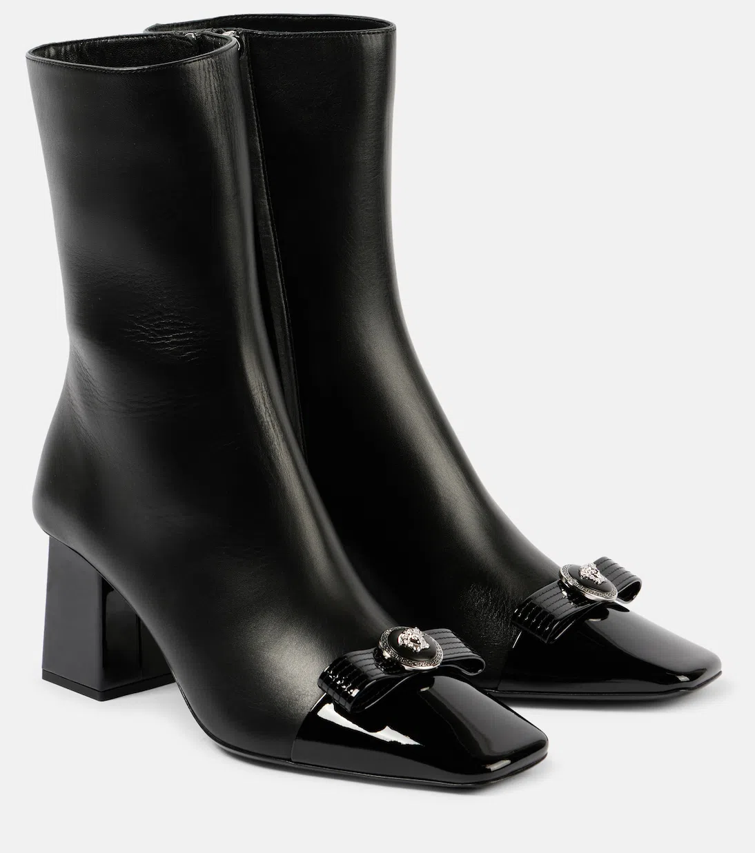 VERSACE Gianni Ribbon Leather Ankle Boots With In Black